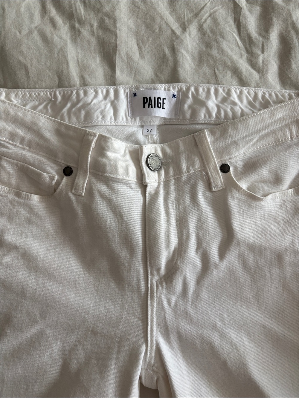 PAIGE White High-Rise Womenโs Jeans